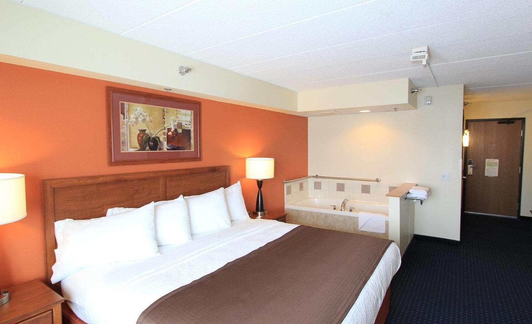 Americinn By Wyndham Cedar Rapids Airport Eksteriør bilde