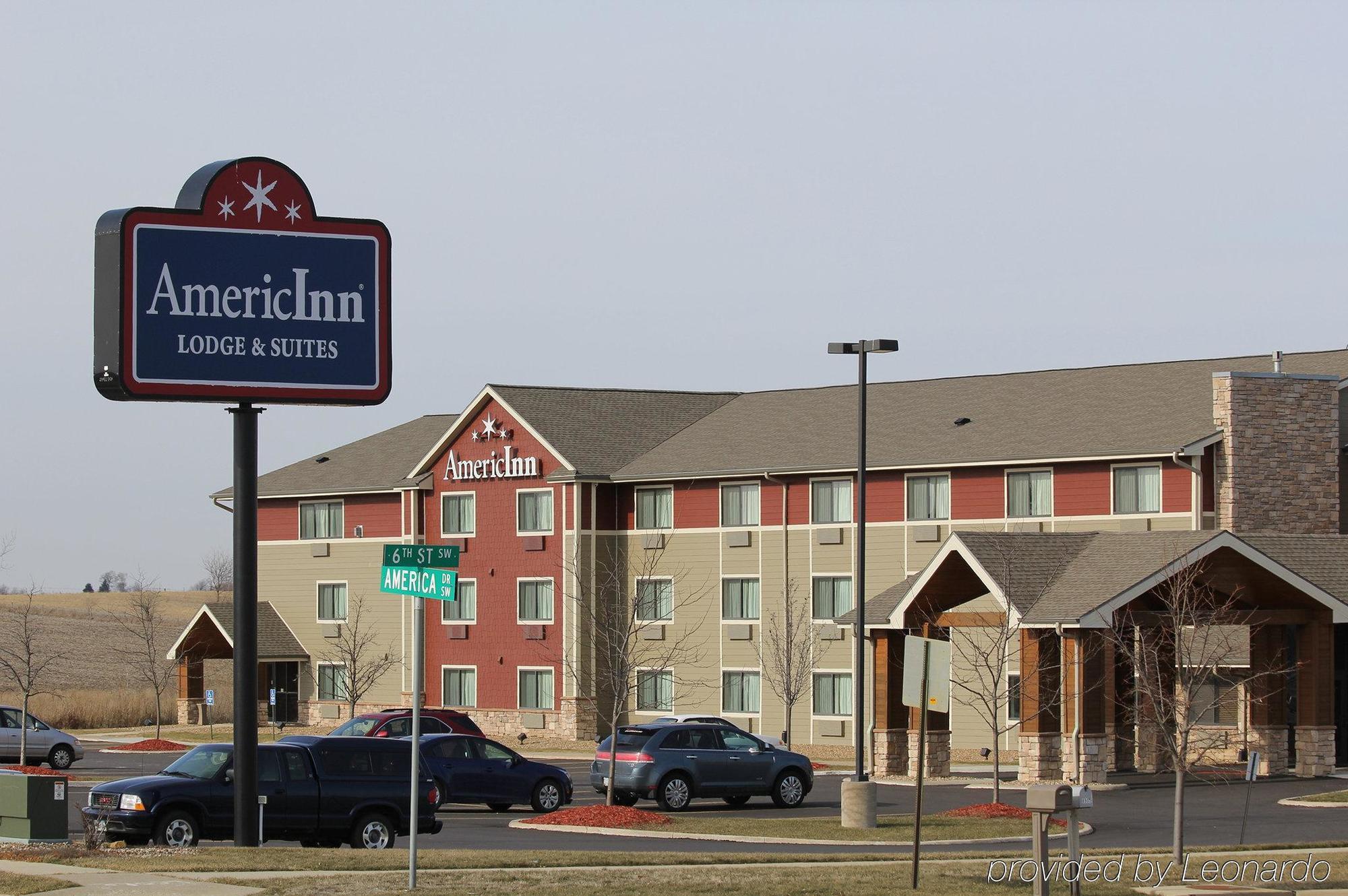 Americinn By Wyndham Cedar Rapids Airport Eksteriør bilde