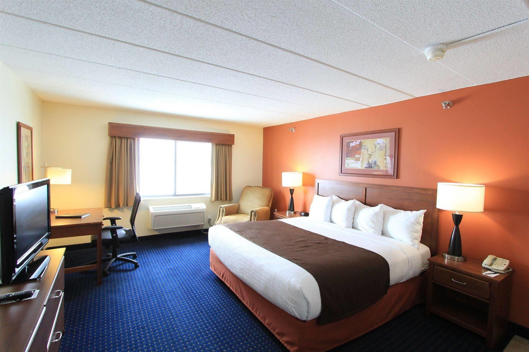 Americinn By Wyndham Cedar Rapids Airport Eksteriør bilde